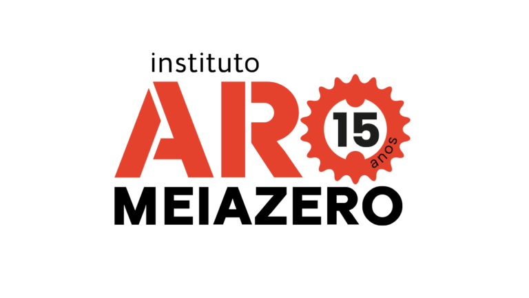 NOVA_LOGO_ARO_15 anos.ai